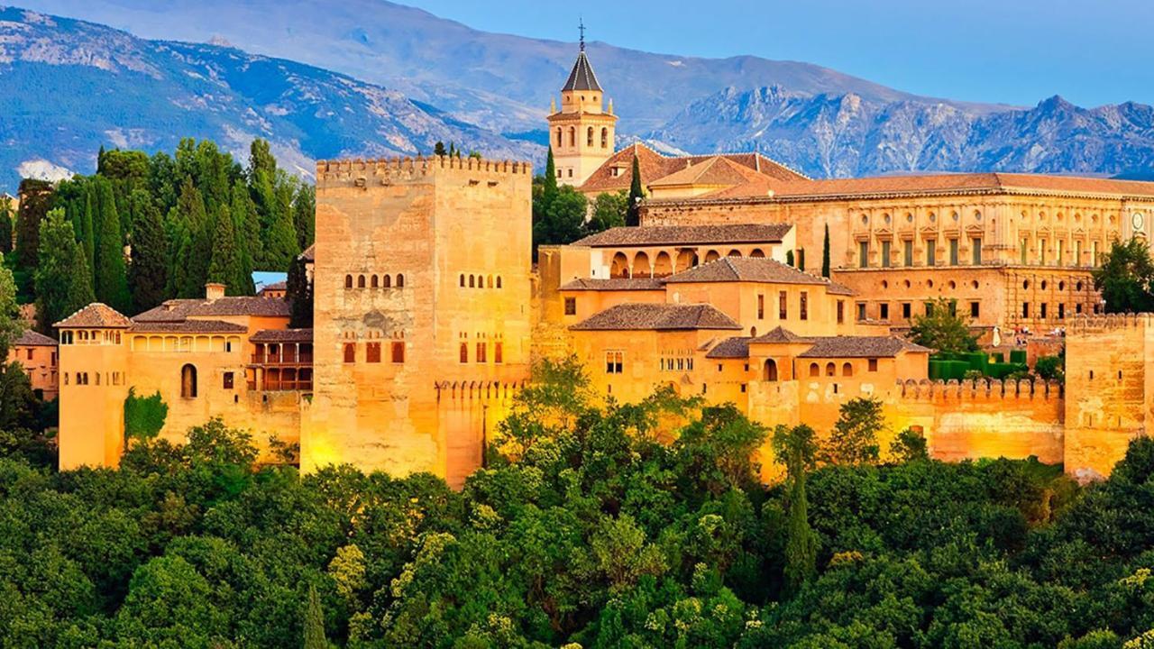 Plaza Nueva Apartment Granada By A3Rentals Εξωτερικό φωτογραφία